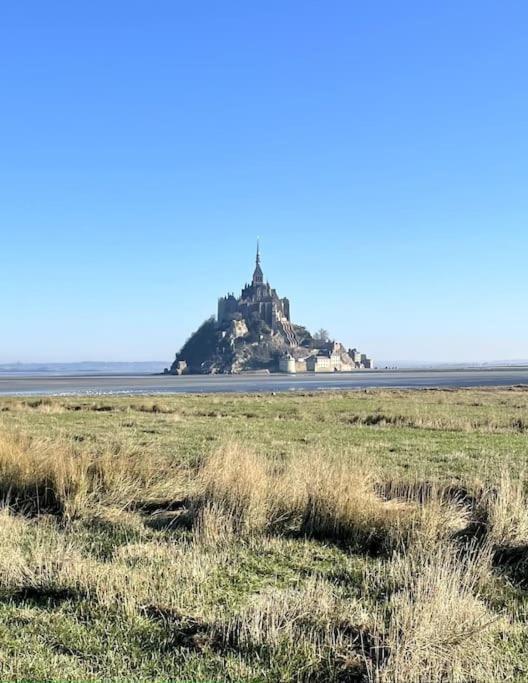 Gites Le Bisson Heussé Exterior photo