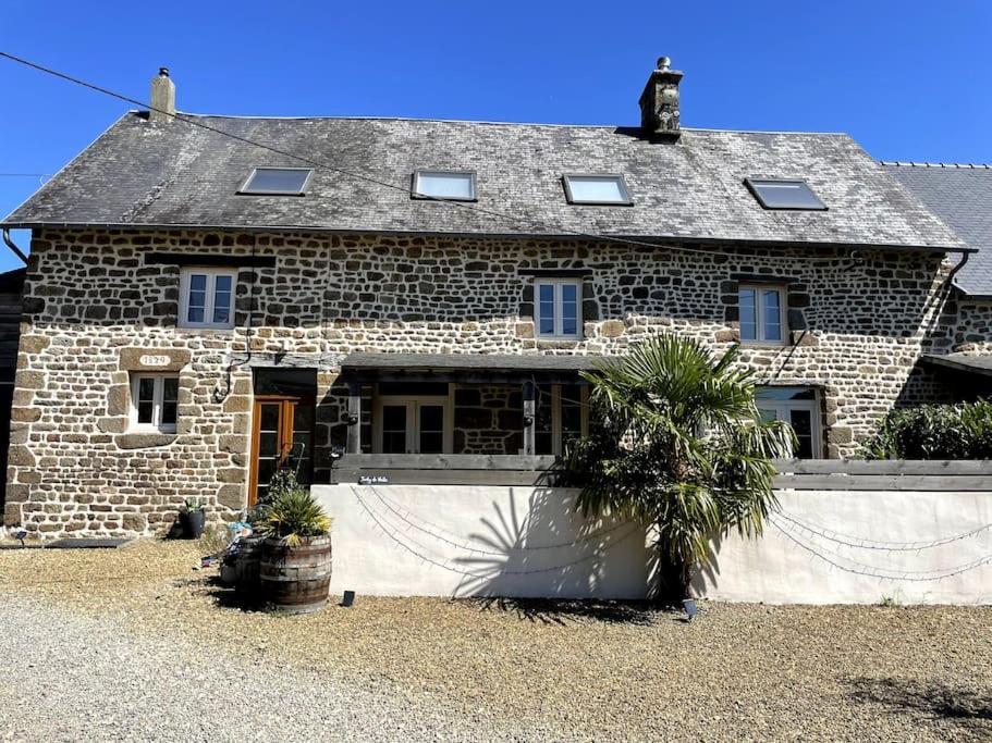 Gites Le Bisson Heussé Exterior photo